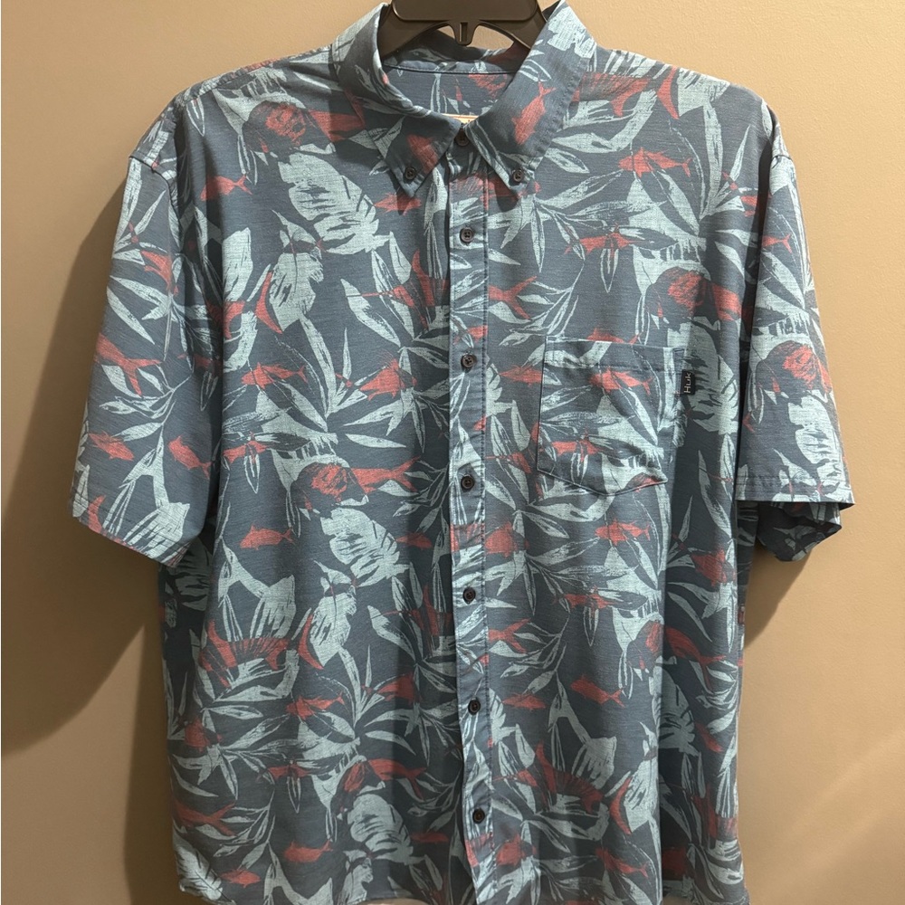 Huk Gray/Blue and Red Floral Casual Shirt